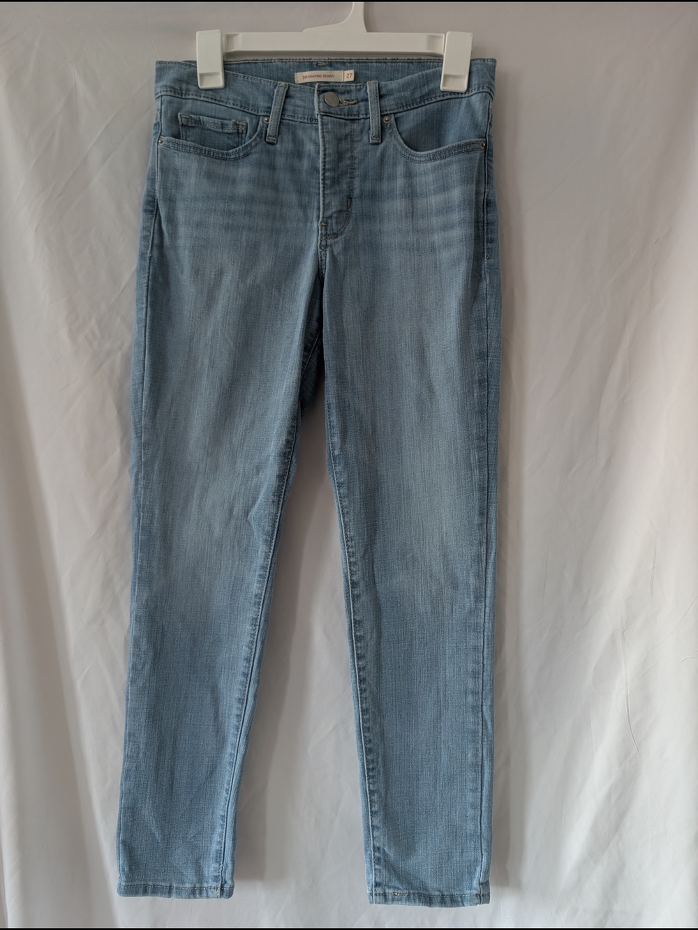 Levi's Women's Skinny Jeans in Light Blue